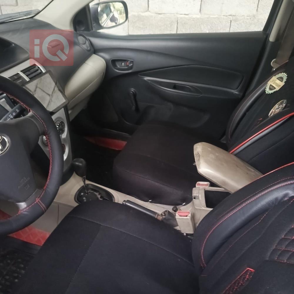 تۆیۆتا یارس